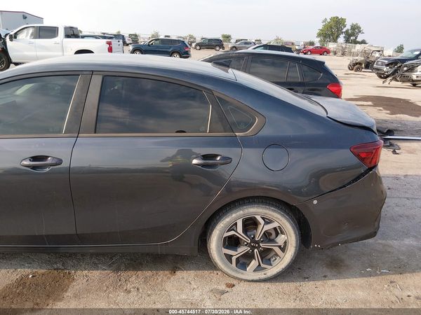 2019 KIA FORTE LXS