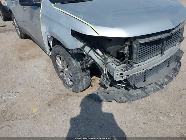 2022 CHEVROLET TRAVERSE FWD LS — I152