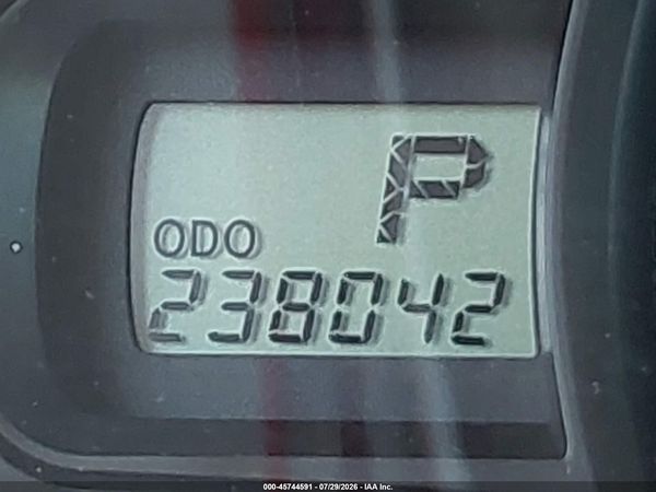 2012 TOYOTA SIENNA LE V6 8 PASSENGER
