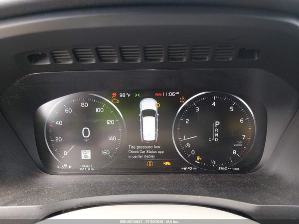 2021 VOLVO XC90 T6 MOMENTUM 7 PASSENGER