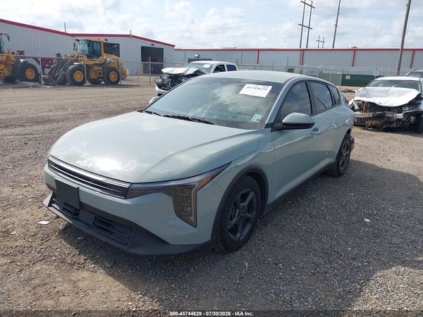 2025 KIA K4 LXS