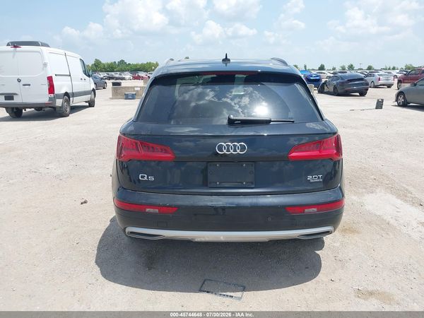 2018 AUDI Q5