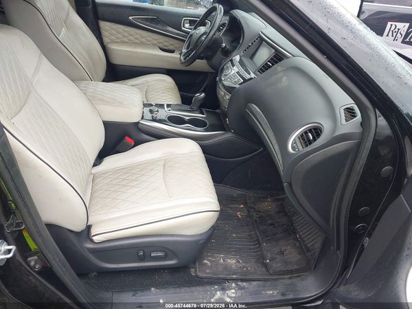 2019 INFINITI QX60 LUXE