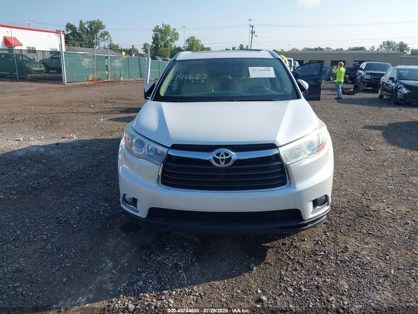 2016 TOYOTA HIGHLANDER LIMITED V6