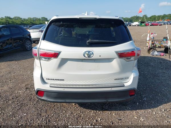 2016 TOYOTA HIGHLANDER LIMITED V6