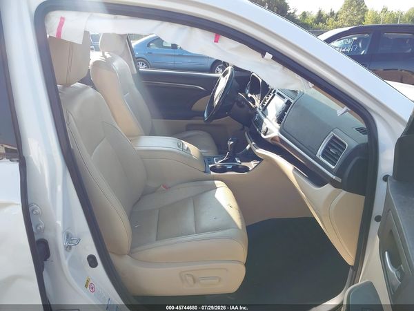 2016 TOYOTA HIGHLANDER LIMITED V6