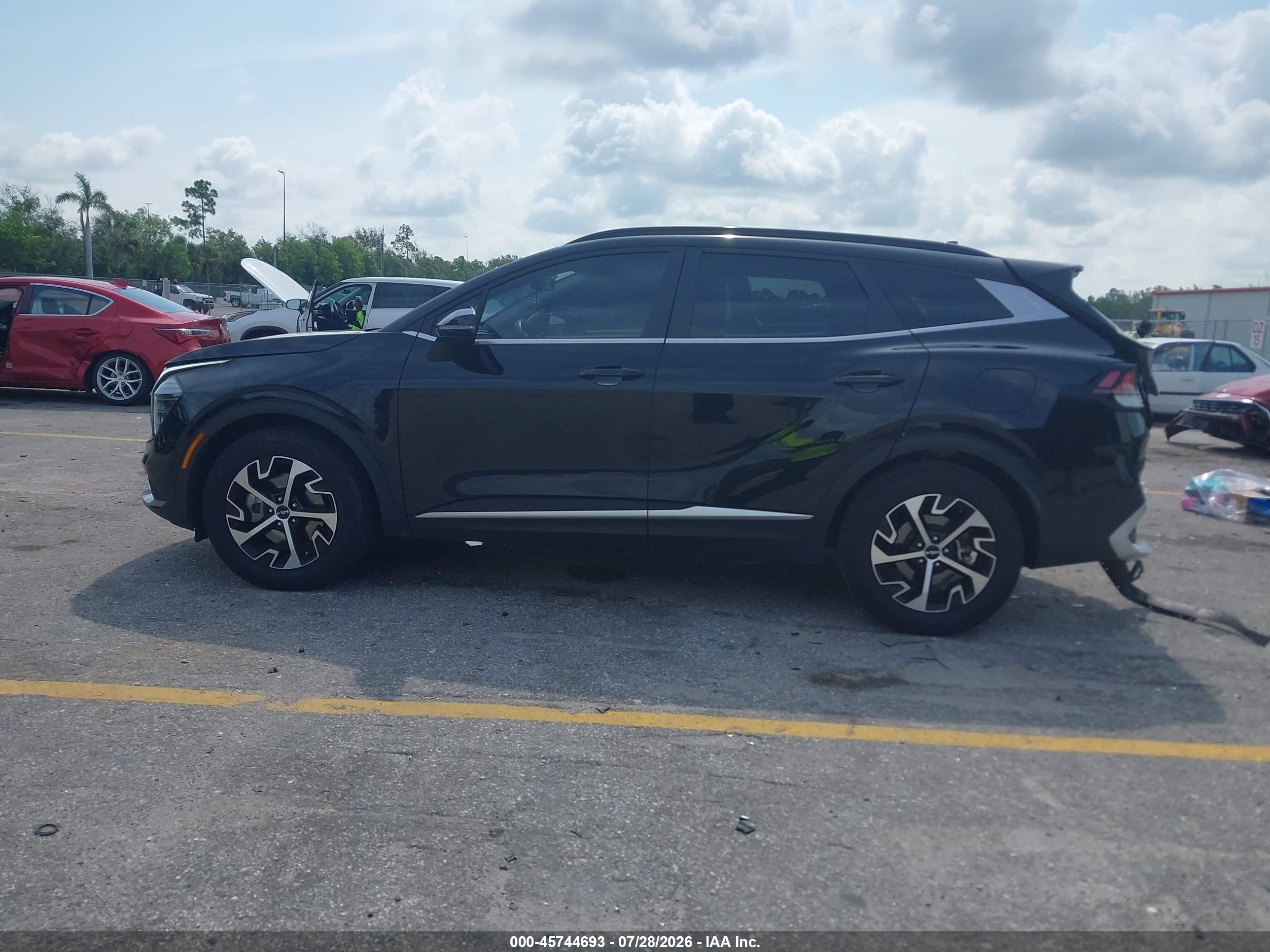 2025 KIA SPORTAGE EX
