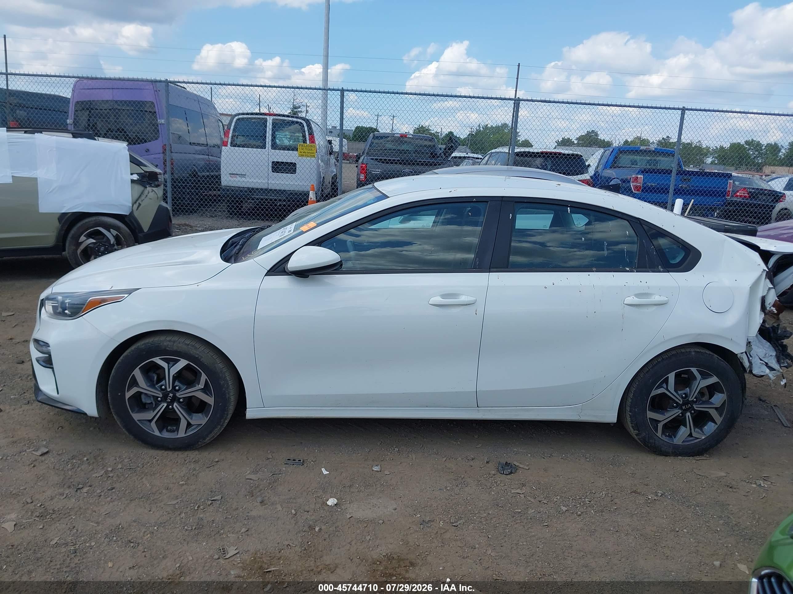 2021 KIA FORTE LXS