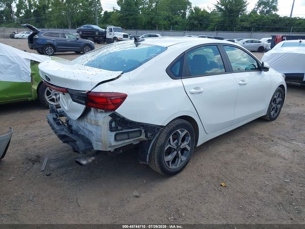 2021 KIA FORTE LXS