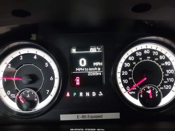 2018 RAM 1500 TRADESMAN  4X2 8' BOX
