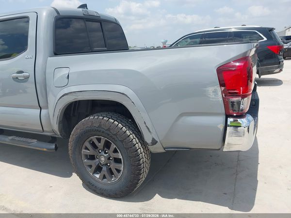 2020 TOYOTA TACOMA SR5