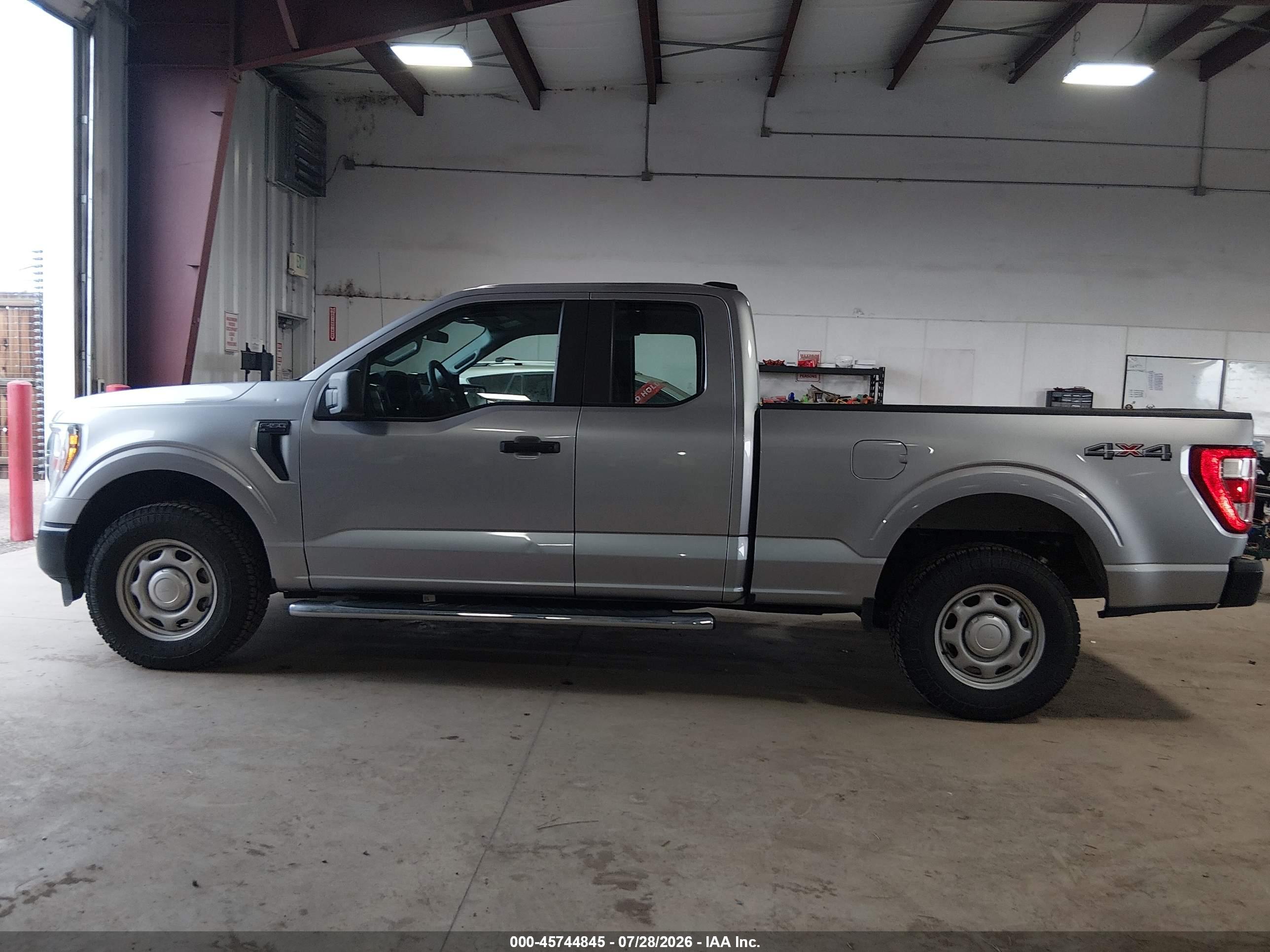 2021 FORD F-150 XL