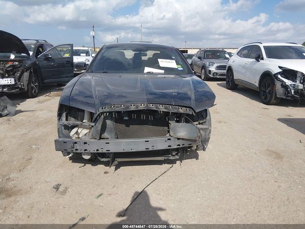2014 DODGE CHARGER SE