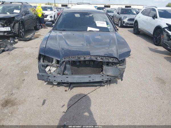 2014 DODGE CHARGER SE
