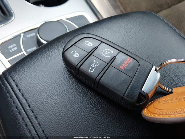 2022 JEEP GRAND CHEROKEE WK LAREDO X 4X4