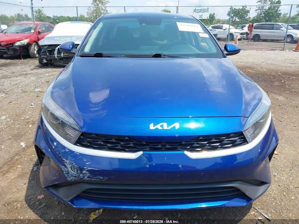 2023 KIA FORTE LXS