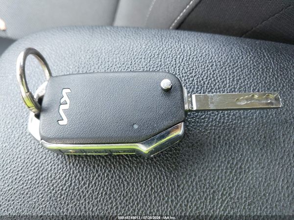 2023 KIA FORTE LXS