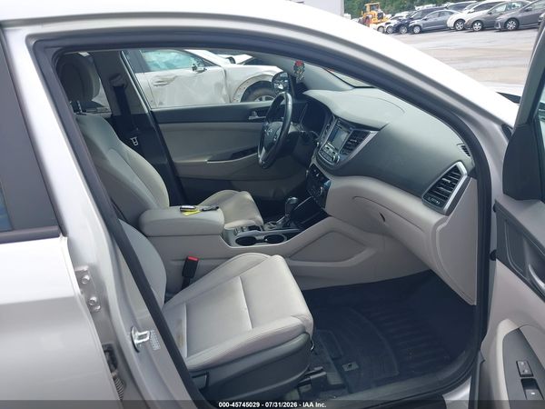2017 HYUNDAI TUCSON VALUE