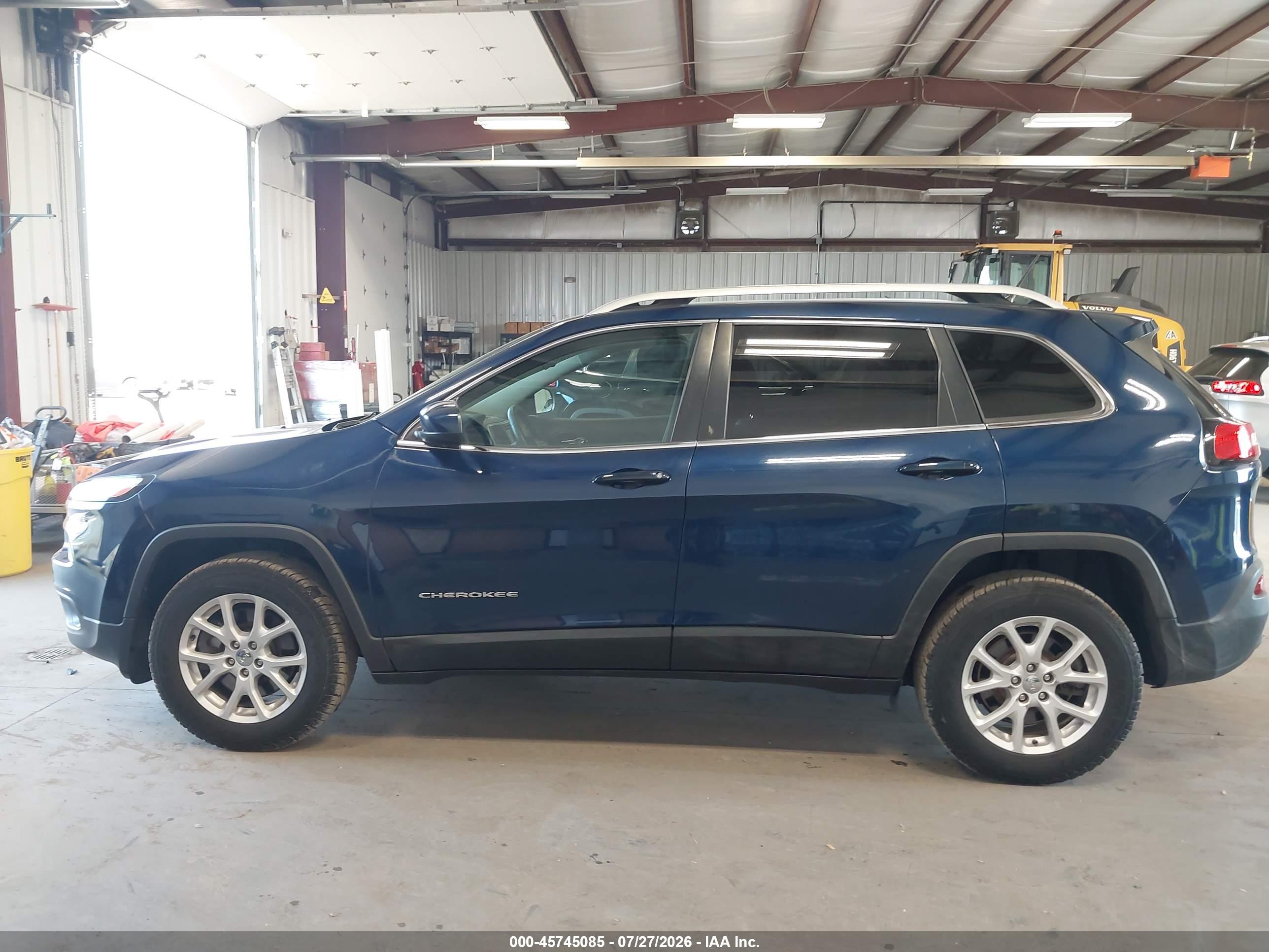 2018 JEEP CHEROKEE LATITUDE 4X4