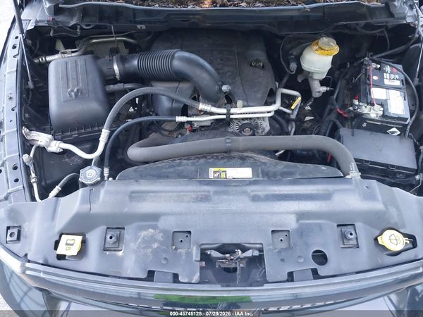 2016 RAM 1500 SLT