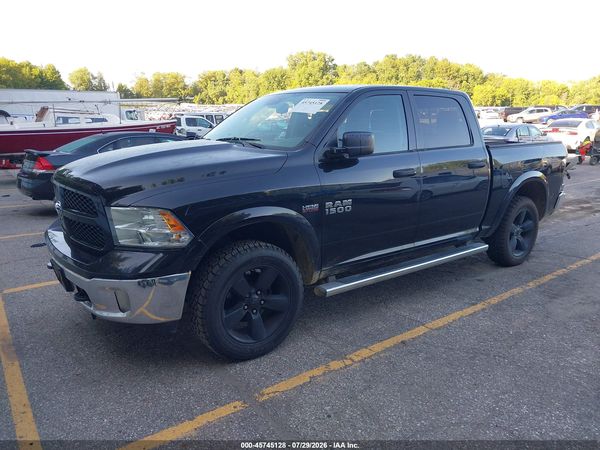 2016 RAM 1500 SLT