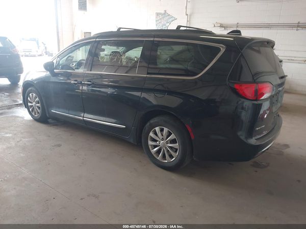 2017 CHRYSLER PACIFICA TOURING-L — I3