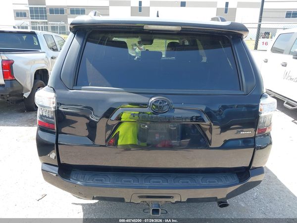 2022 TOYOTA 4RUNNER SR5 PREMIUM