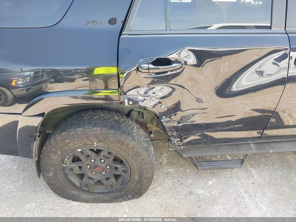 2022 TOYOTA 4RUNNER SR5 PREMIUM