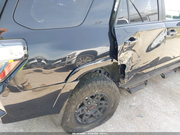 2022 TOYOTA 4RUNNER SR5 PREMIUM
