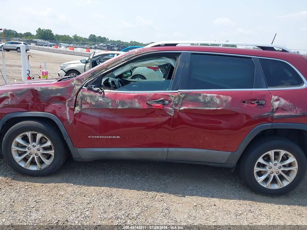 2019 JEEP CHEROKEE LATITUDE FWD