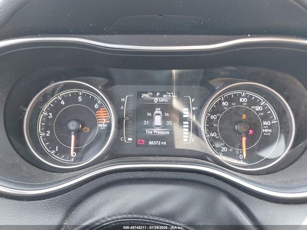 2019 JEEP CHEROKEE LATITUDE FWD