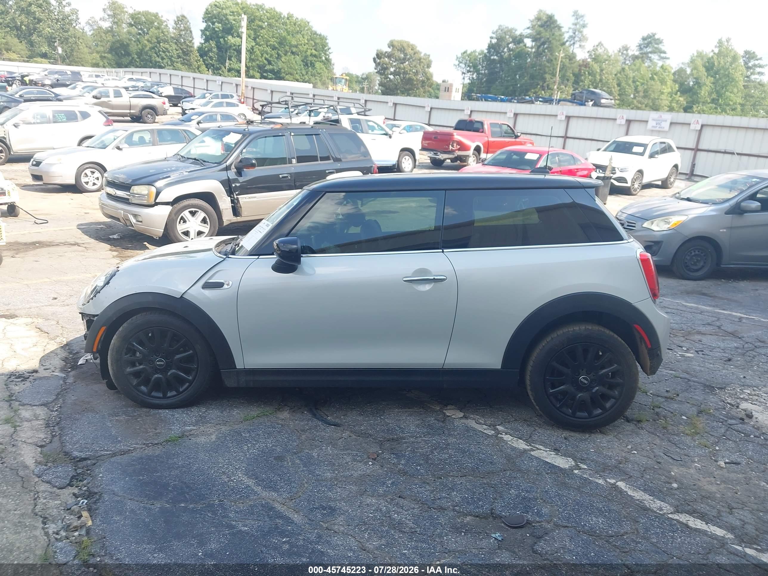 2021 MINI HARDTOP COOPER
