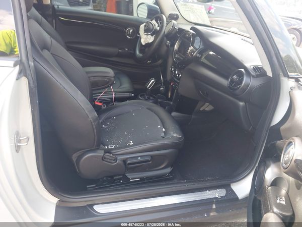 2021 MINI HARDTOP COOPER