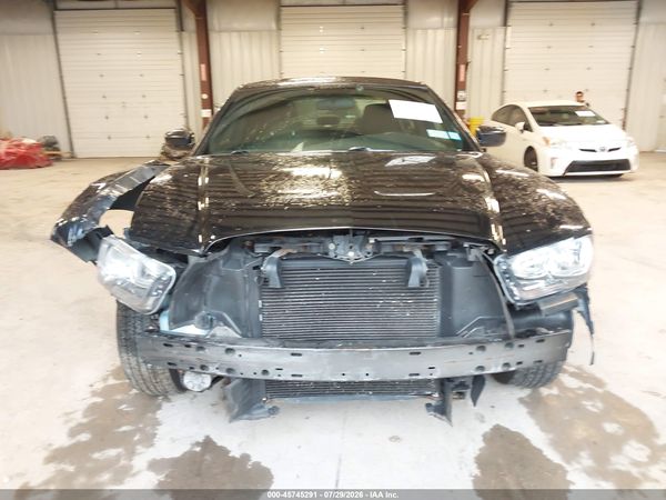 2014 DODGE CHARGER SE