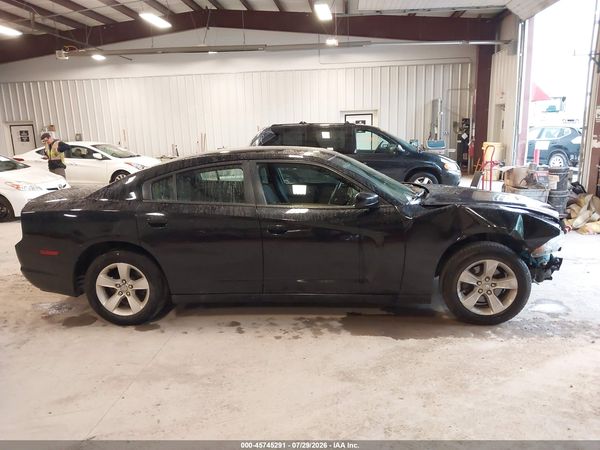 2014 DODGE CHARGER SE