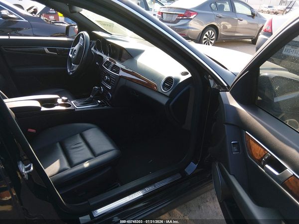 2012 MERCEDES-BENZ C 300 SPORT 4MATIC