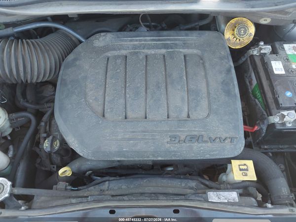 2019 DODGE GRAND CARAVAN GT — I10