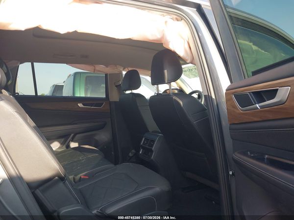 2025 VOLKSWAGEN ATLAS 2.0T SE W/TECHNOLOGY — I8