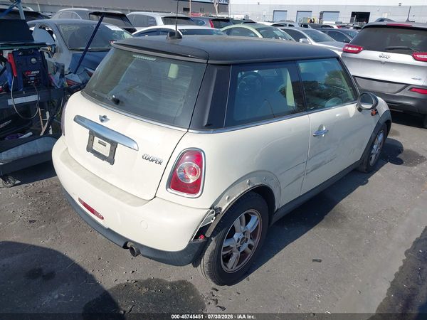 2013 MINI HARDTOP COOPER