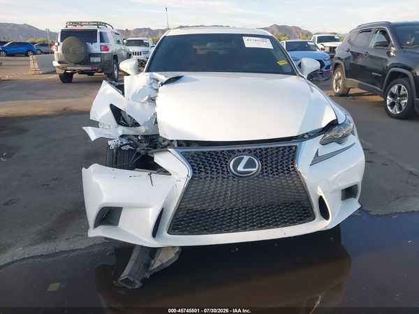2016 LEXUS IS 200T
