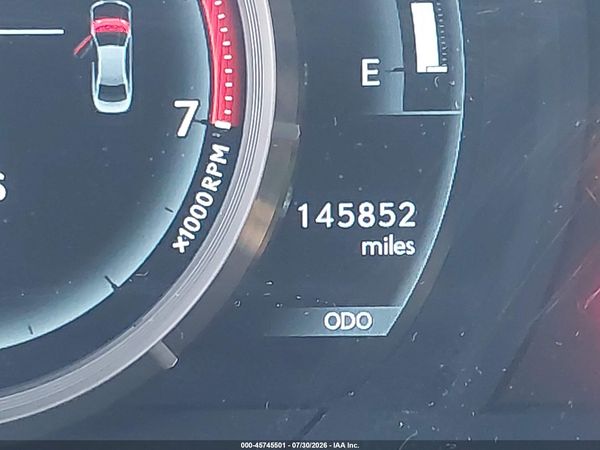 2016 LEXUS IS 200T