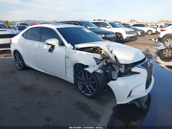 2016 LEXUS IS 200T