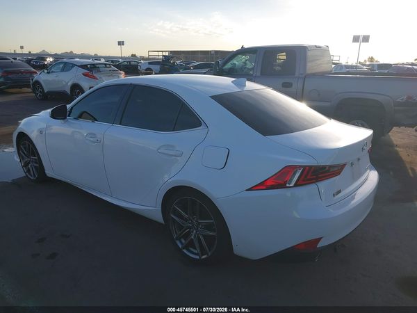 2016 LEXUS IS 200T