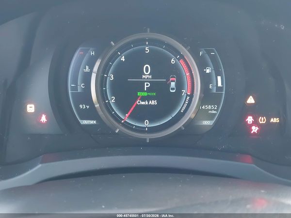 2016 LEXUS IS 200T