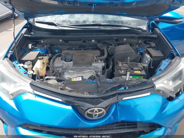 2017 TOYOTA RAV4 XLE