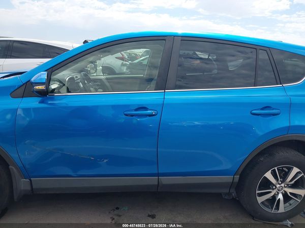 2017 TOYOTA RAV4 XLE