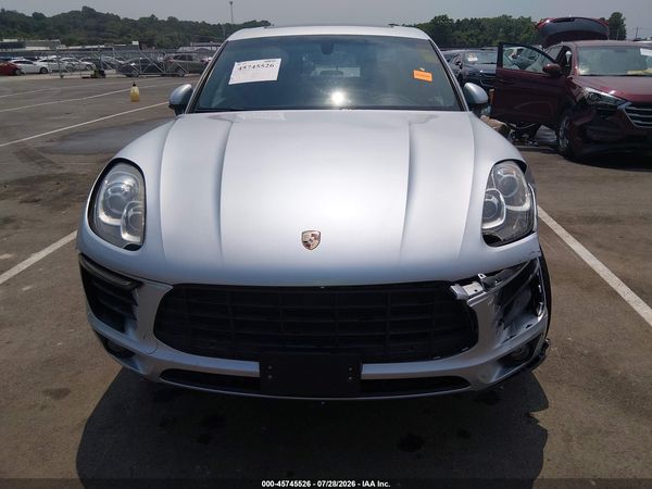 2015 PORSCHE MACAN S