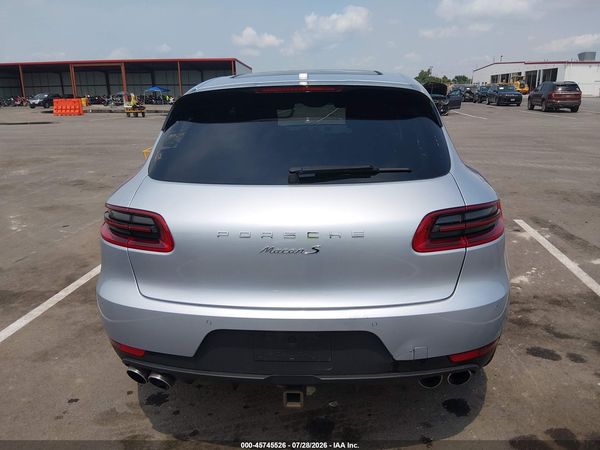 2015 PORSCHE MACAN S