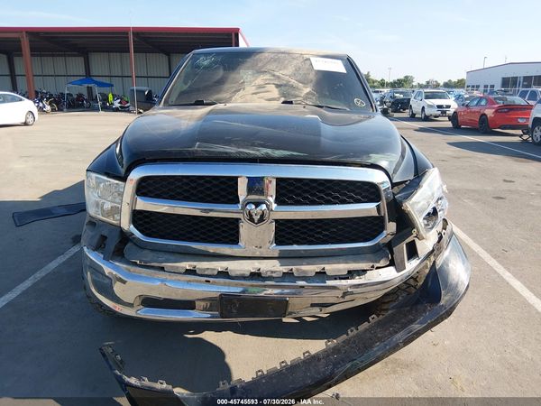 2019 RAM 1500 CLASSIC TRADESMAN  4X4 5'7 BOX