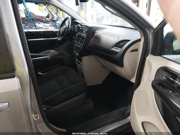 2020 DODGE GRAND CARAVAN SXT — I5